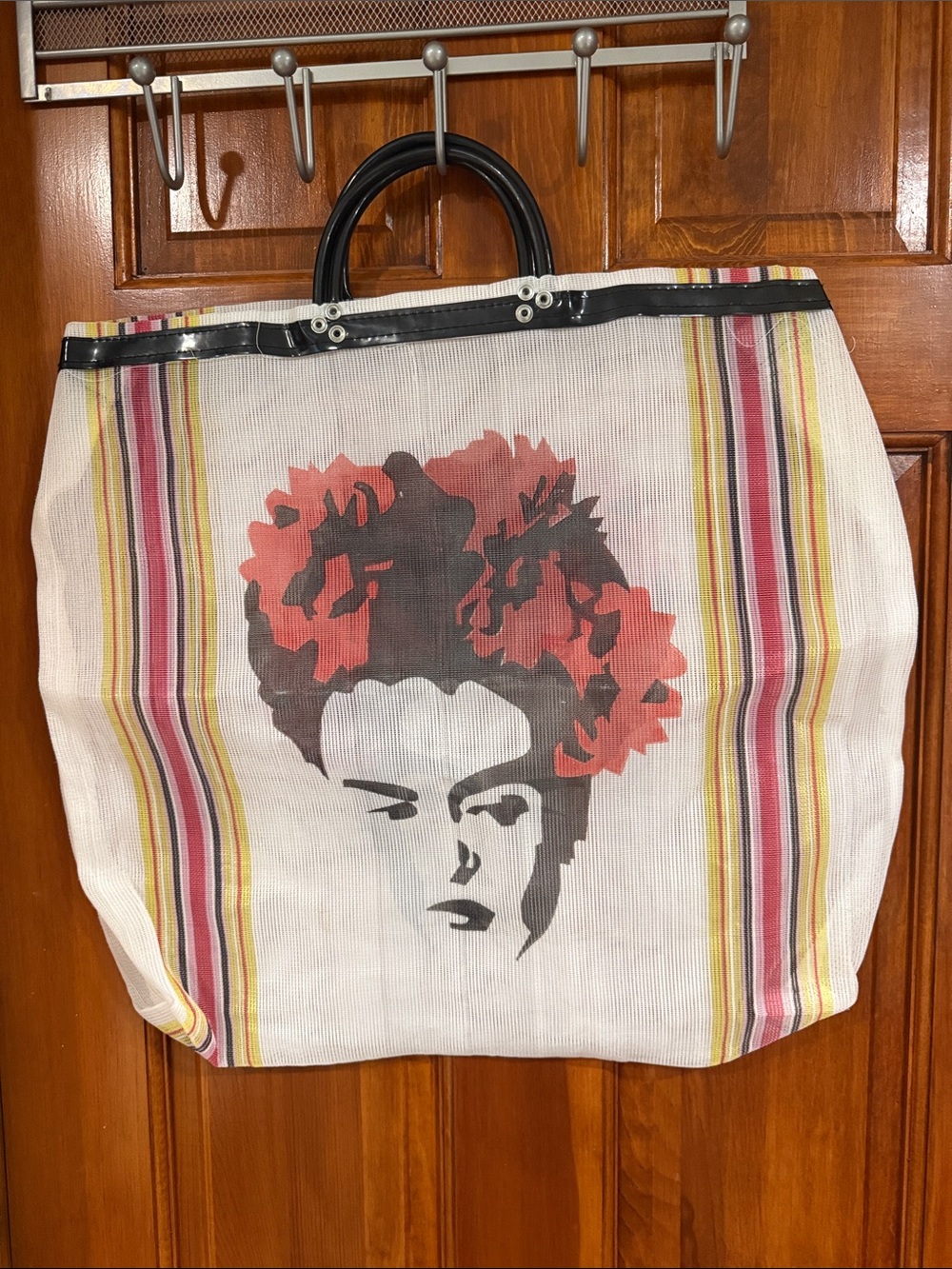 Frida-Inspired Beach Mesh Tote Bag in White, Red & Black